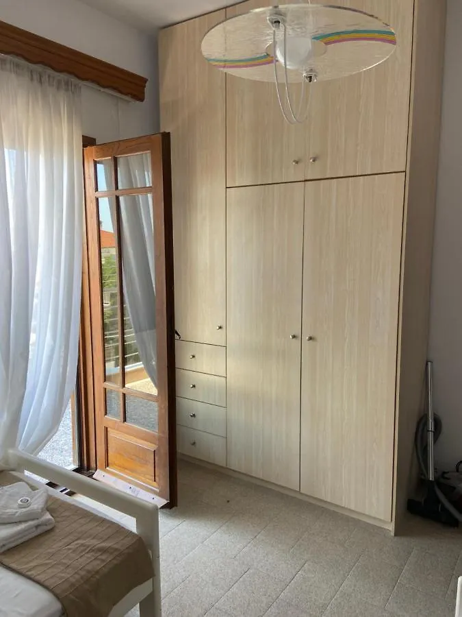 Apartmán Efi'S House Flogita