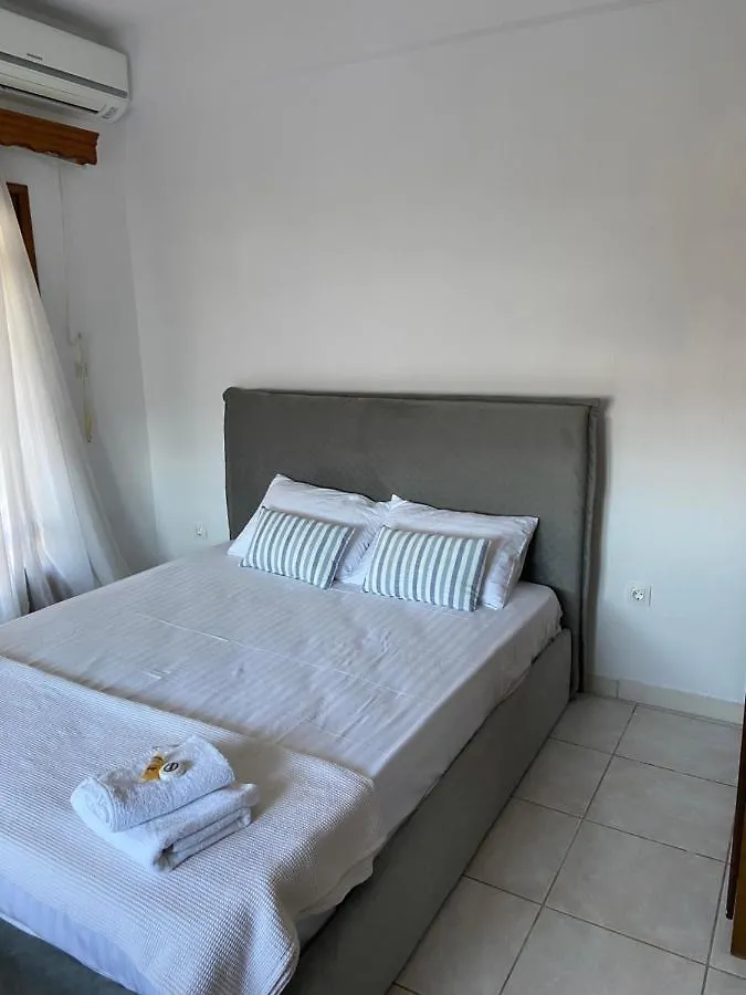 Apartmán Efi'S House Flogita